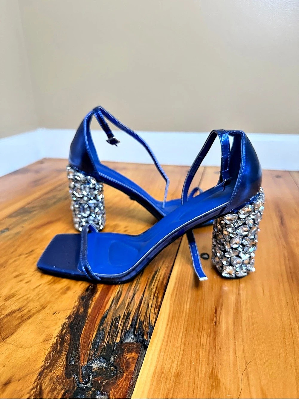 Azalea Wang jeweled block heel sandals Blue US 8